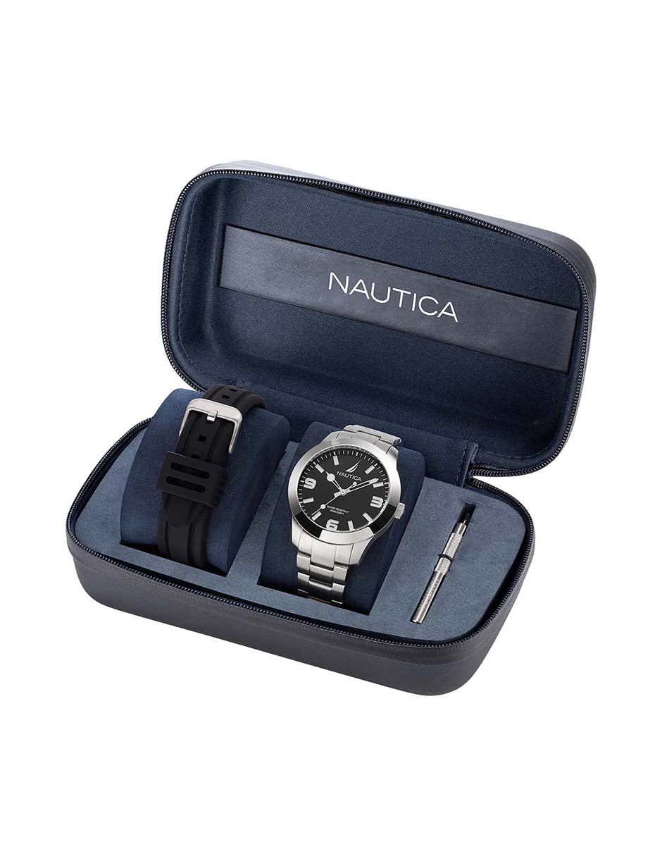 Reloj Nautica Box Set Pacific Beach 3 Hands Caratula Negra y Brazalete Plata Caja 41.5 mm NAPPBF205
