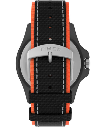 Timex Expedition North Freedive Ocean Cab 3 Manecillas Carat Negra Correa Nylon Negra Y Naranja Caja Material Sustentable 46 mm TW2V66100